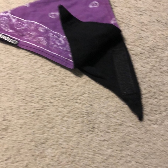 Purple chaos bandanna neck gaiter - Picture 2 of 2